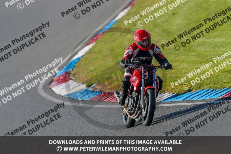 PJM Wedding Photography;enduro digital images;event digital images;eventdigitalimages;mallory park;mallory park photographs;mallory park trackday;mallory park trackday photographs;no limits trackdays;peter wileman photography;racing digital images;trackday digital images;trackday photos
